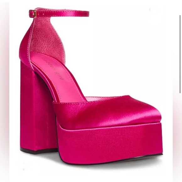 STEVE MADDEN SATIN PINK PLATFORM HEELS - Picture 2 of 3